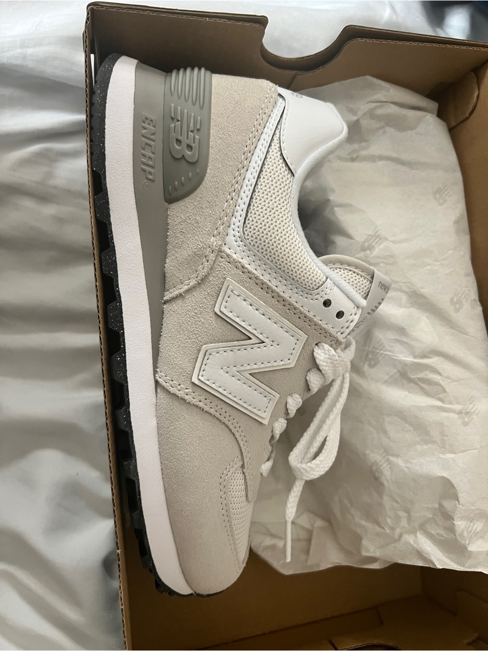 New Balance Kids Beige and White Classic Lace-Up Sneakers